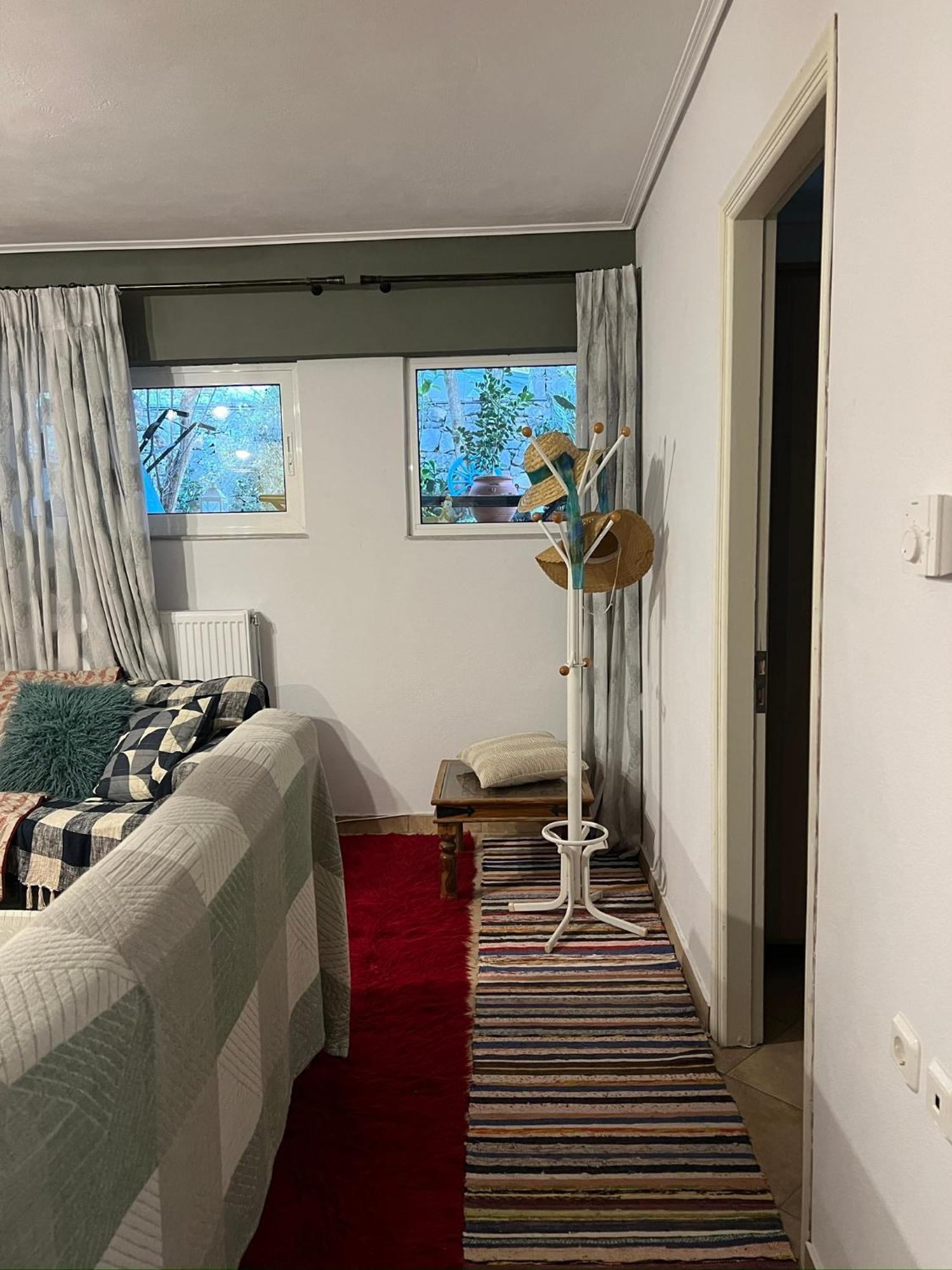 Alonaki House Apartment Амфиклия Екстериор снимка